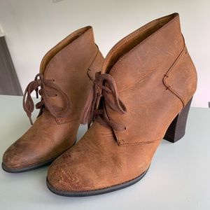 Brown ombré ankle booties lace-up Clarks sz 8.5